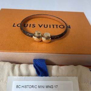 Louis Vuitton Historic Mini Monogram Bracelet Small (17)
